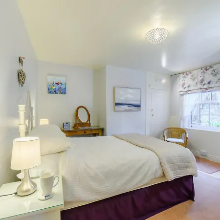 Harbour Lights Holiday home *