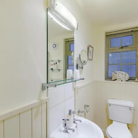 3 Bed In Oc-w070 *